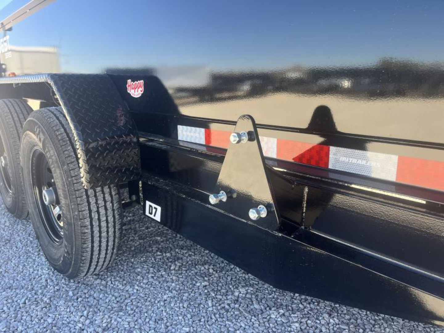 New 2026 PJ 83"x14' BP Tandem Axle Dump w/ 24" Sides – D7