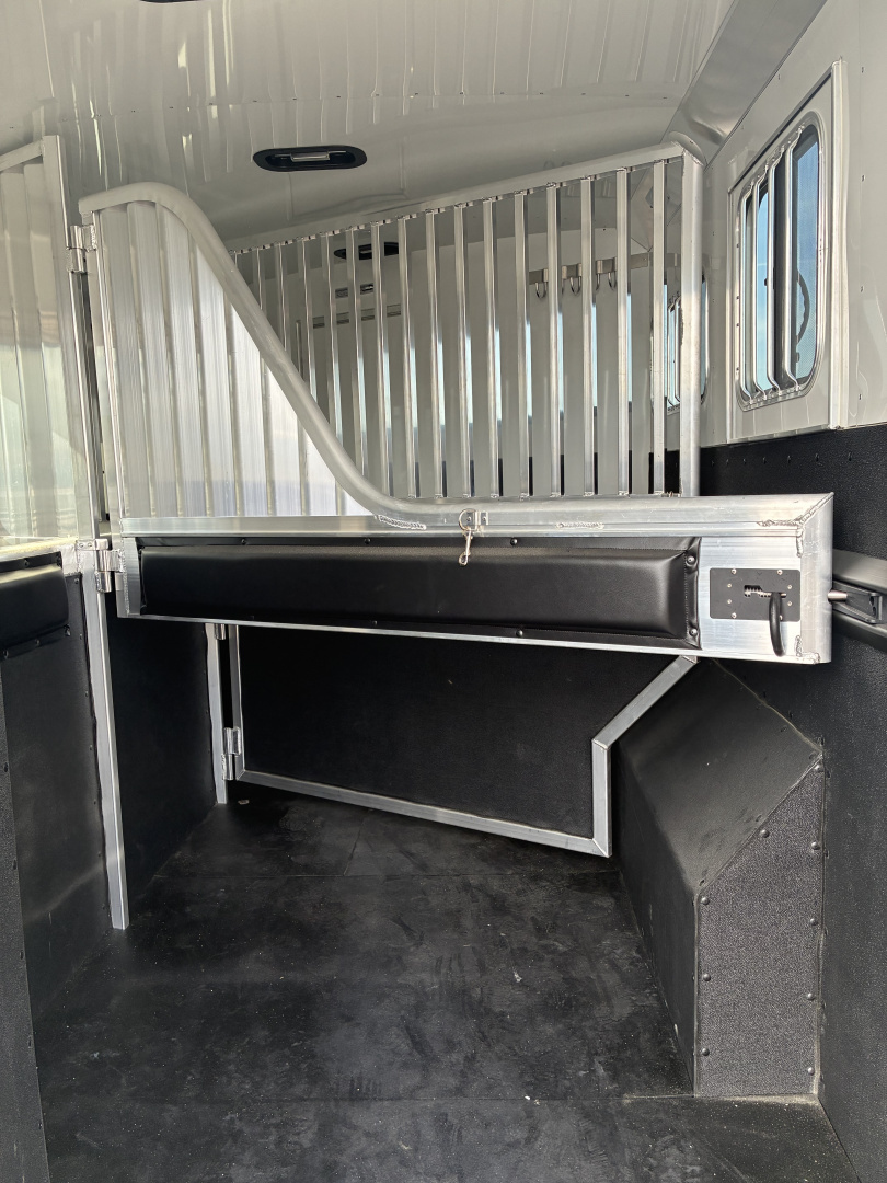 New 2026 4-Star 3H 14'3" Trail Boss LQ Horse Trailer