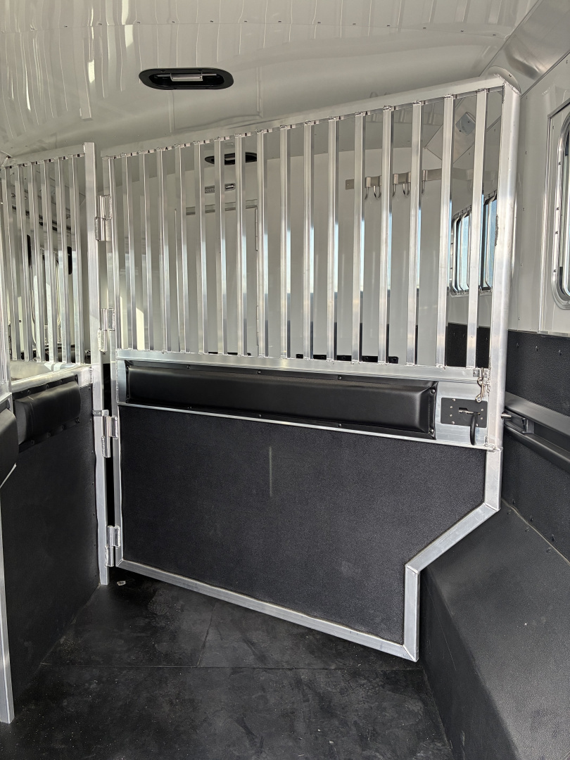 New 2026 4-Star 3H 14'3" Trail Boss LQ Horse Trailer