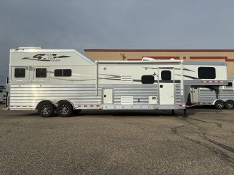 New 2026 4-Star 3H 14'3  Trail Boss LQ Horse Trailer