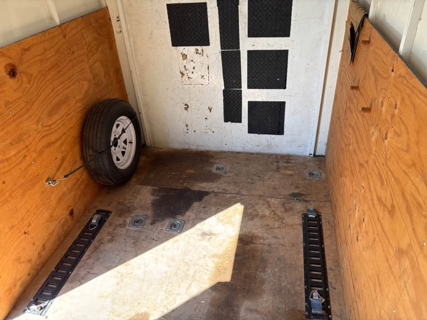 Used 2021 TRU 6'x10'x6' Cargo / Enclosed Trailer USED