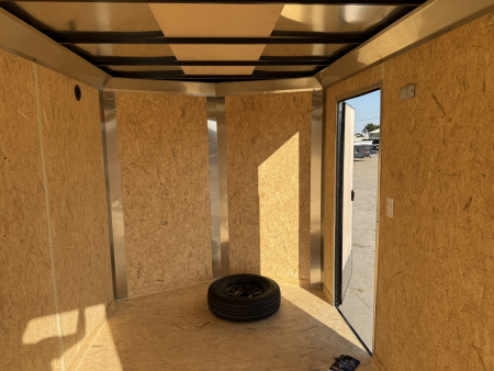 New 2026 Look Trailers 7' x 16" Enclosed Trailer Composite 0.80 Skin Cargo / Enclosed Trailer