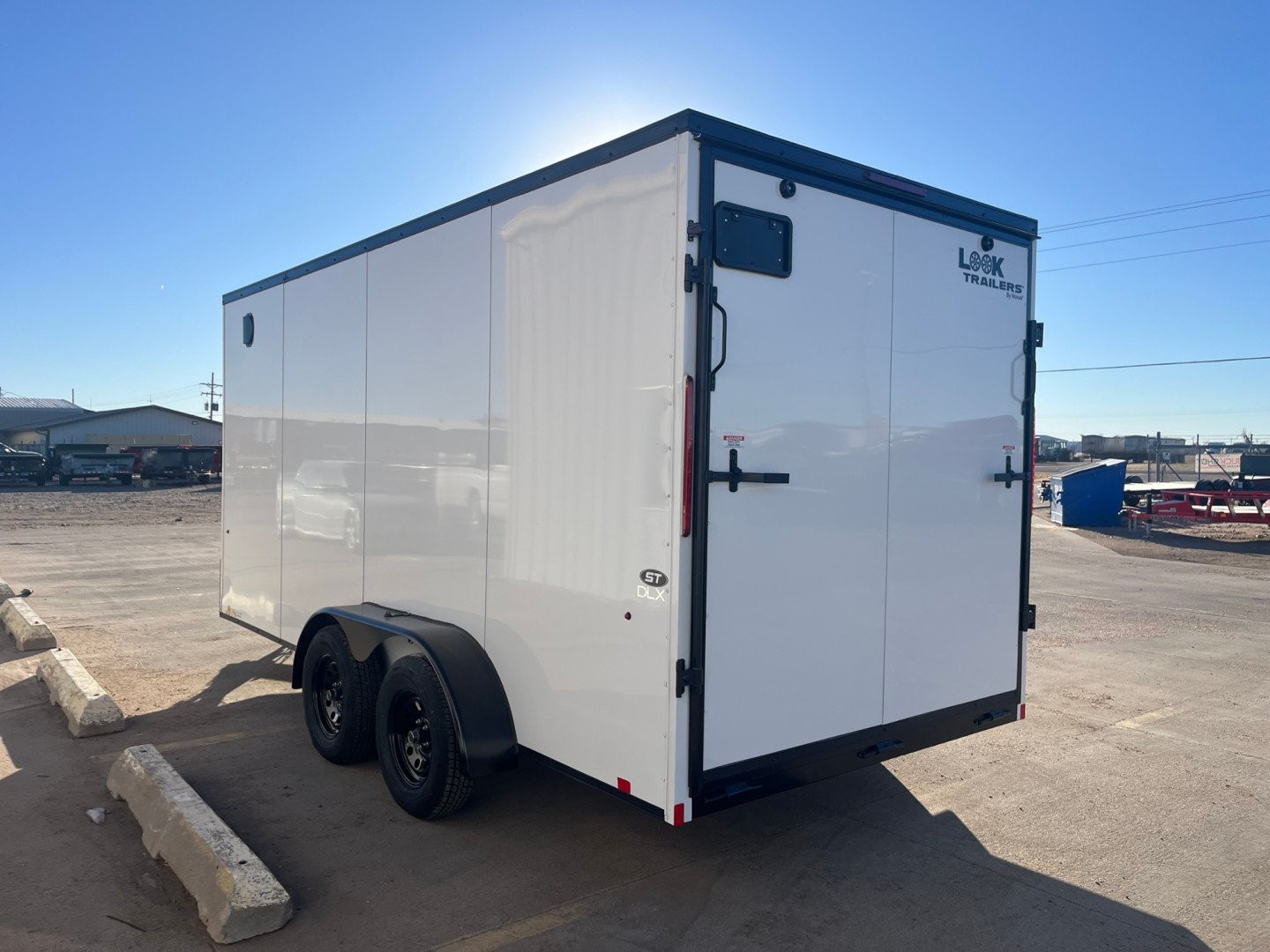 New 2026 Look Trailers 7' x 16" Enclosed Trailer Composite 0.80 Skin Cargo / Enclosed Trailer