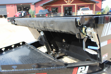 New 2026 PJ Trailers DT1 14' BP Dump Trailer