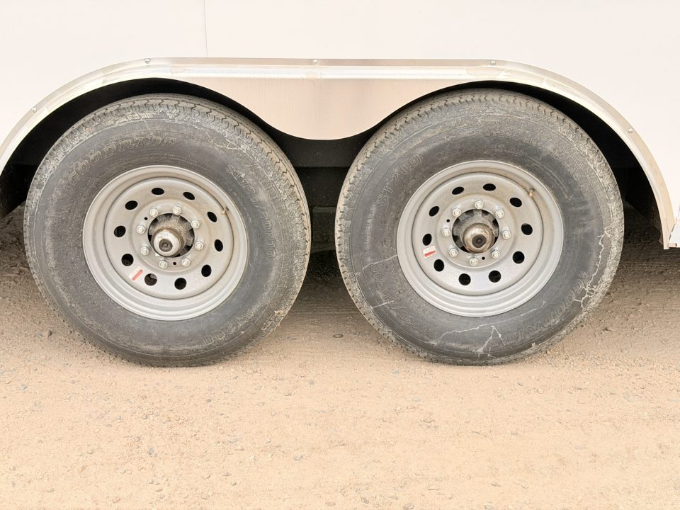New 2025 Cross Trailers 8.5-24-1V Enclosed 12K ACP Panels