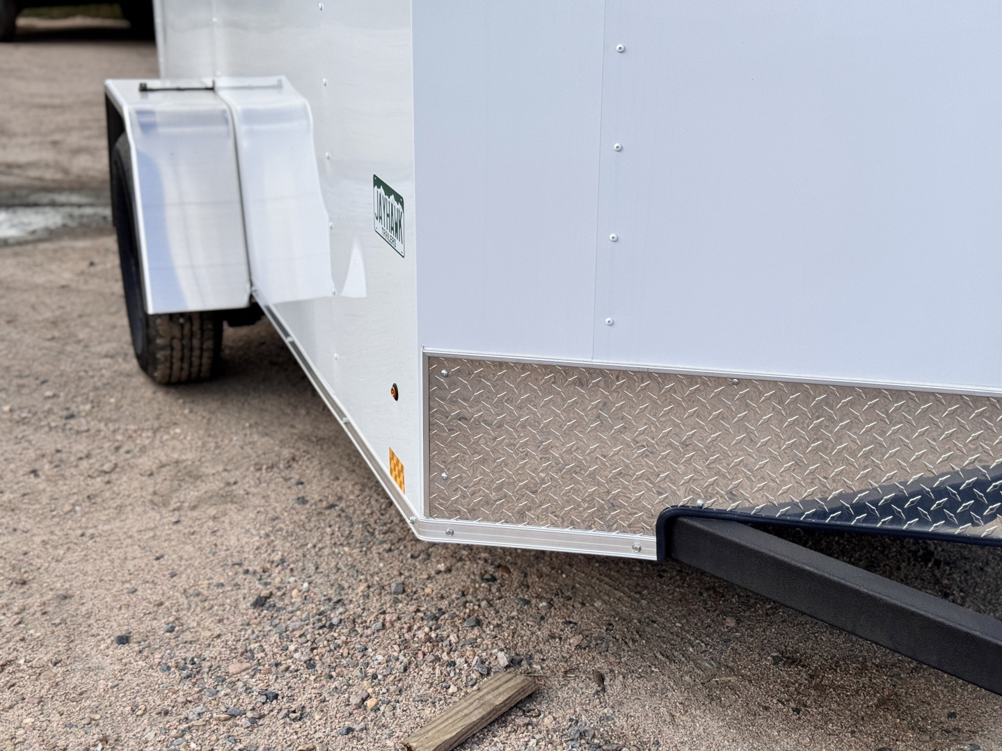 New 2025 Cross Trailers 5-10-1V Enclosed