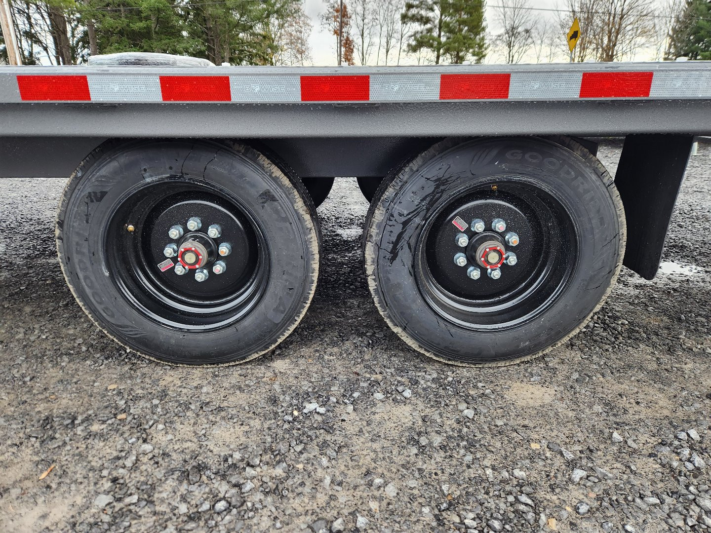 New 2026 BWISE THD17 102x24 17.6K Deckover Equipment Trailer