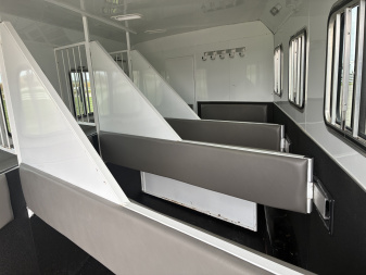Used 2014 4H Bison Coach 12' LQ Horse Trailer