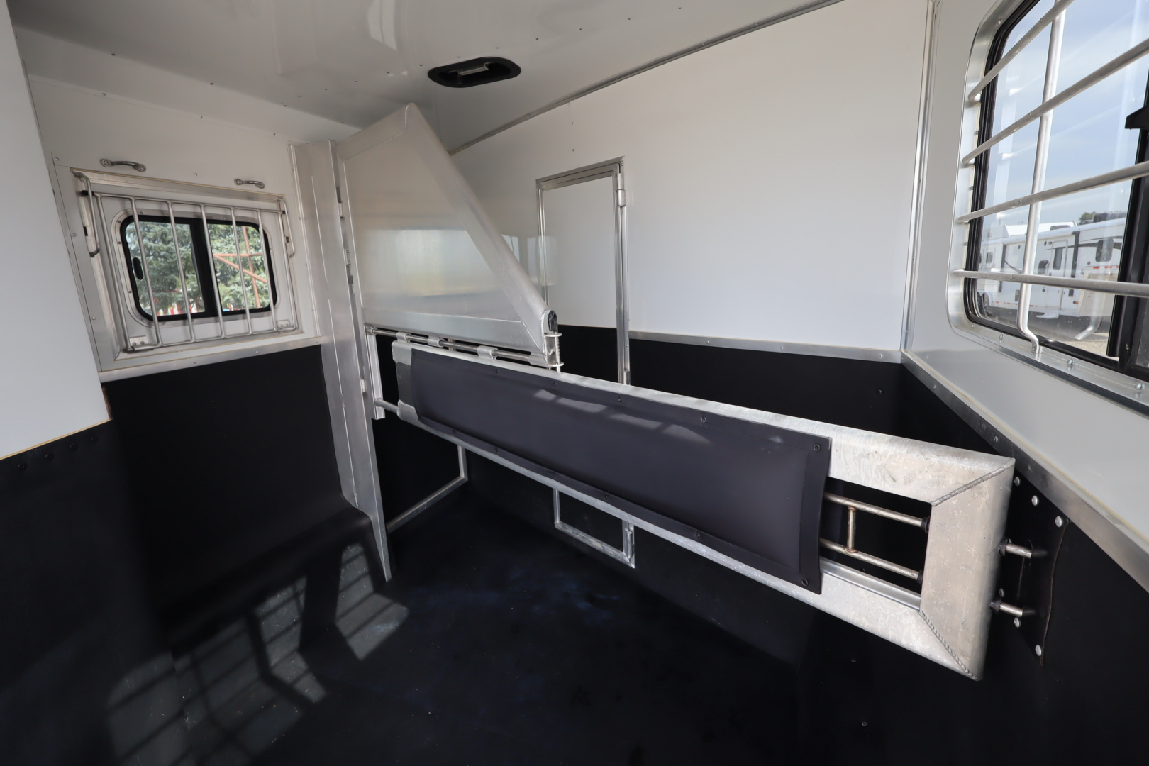 Used 2020 Lakota Charger 2 Horse LQ Horse Trailer