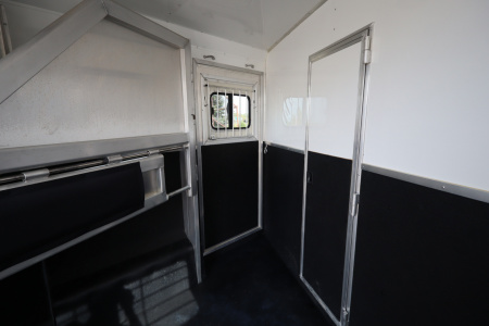 Used 2020 Lakota Charger 2 Horse LQ Horse Trailer