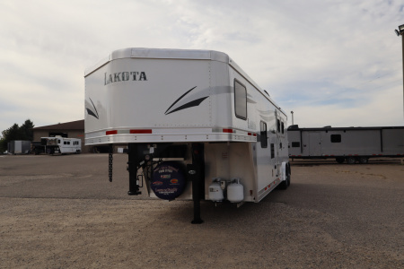 Used 2020 Lakota Charger 2 Horse LQ Horse Trailer