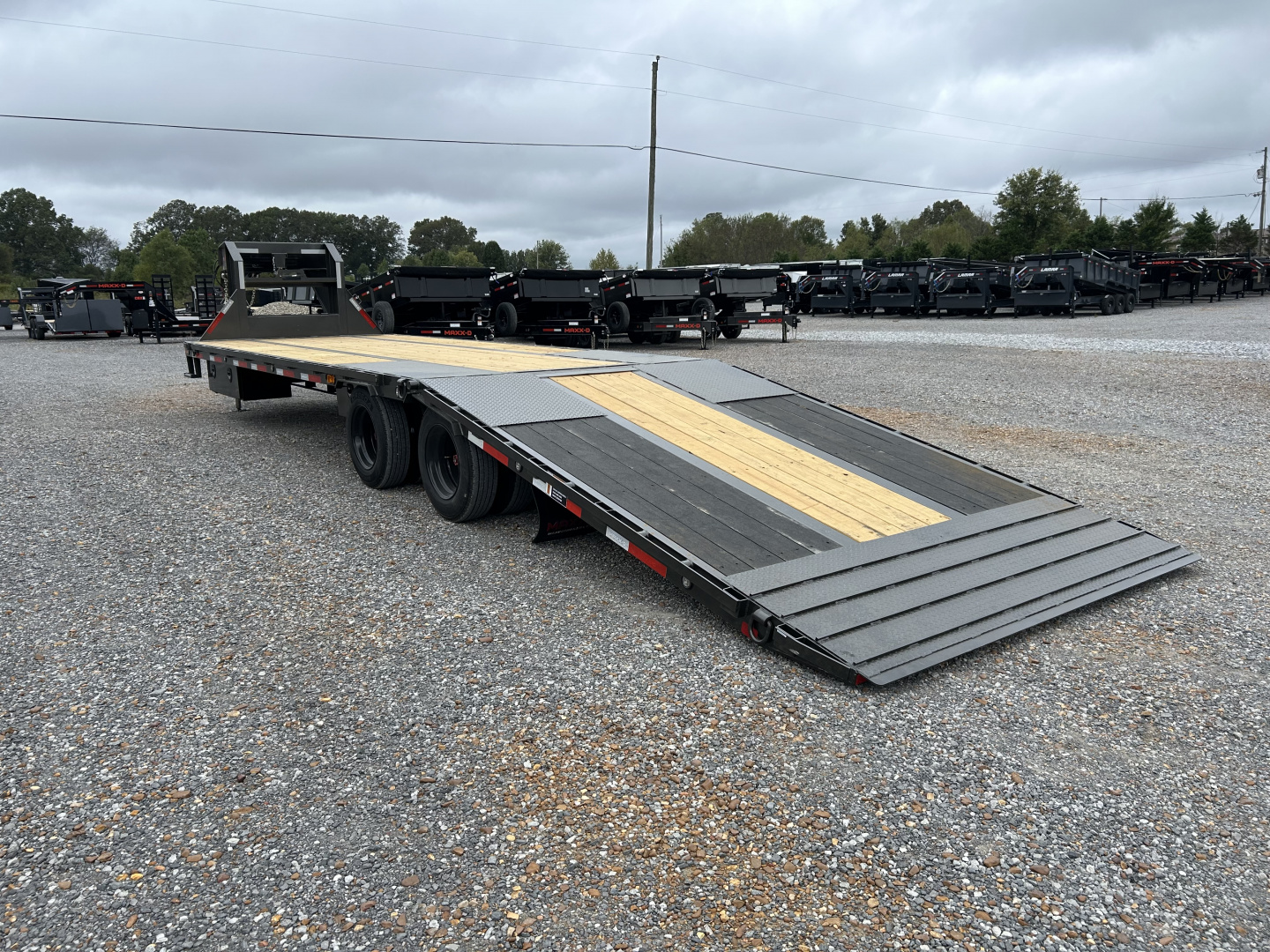 New 2026 MAXXD Gooseneck Trailer | 32' x 102' 30K GVWR