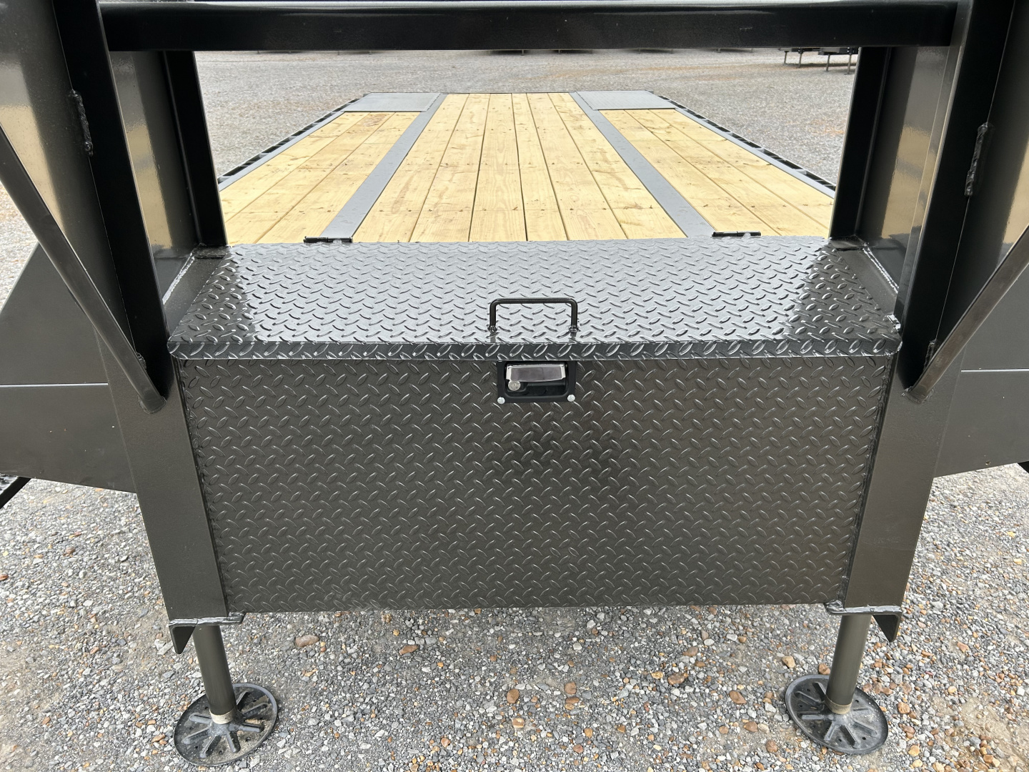 New 2026 MAXXD Gooseneck Trailer | 32' x 102' 30K GVWR
