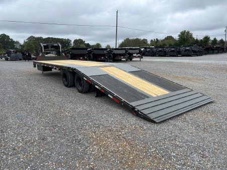 New 2026 MAXXD Gooseneck Trailer | 32' x 102' 30K GVWR