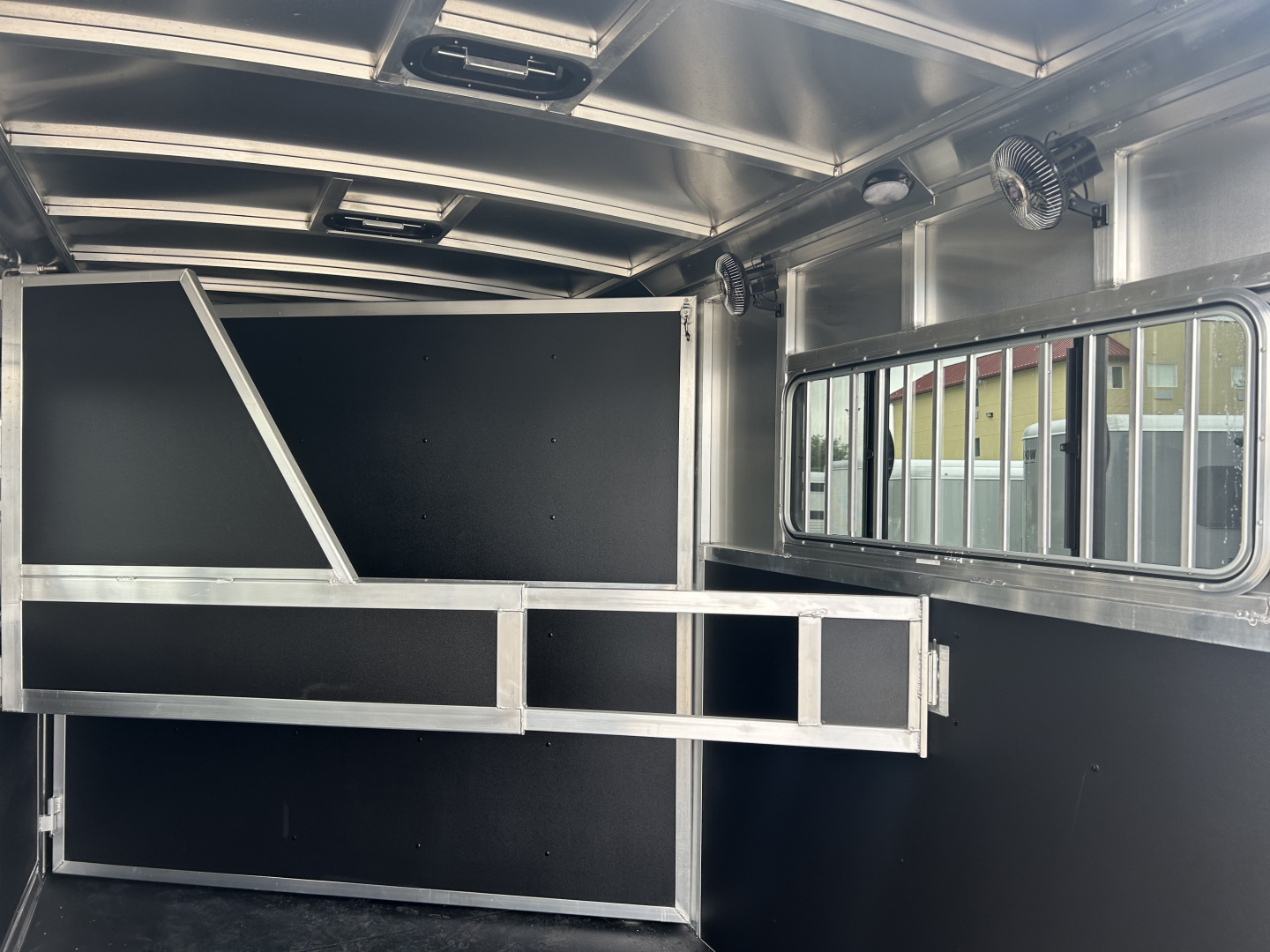 New 2026 Shadow 2 Horse Slant Load BP Horse Trailer