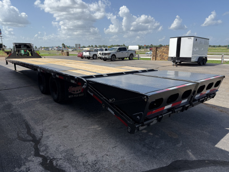 New 2026 102”x40’ MAXX-D GN Flatbed w/ Duals – LDX