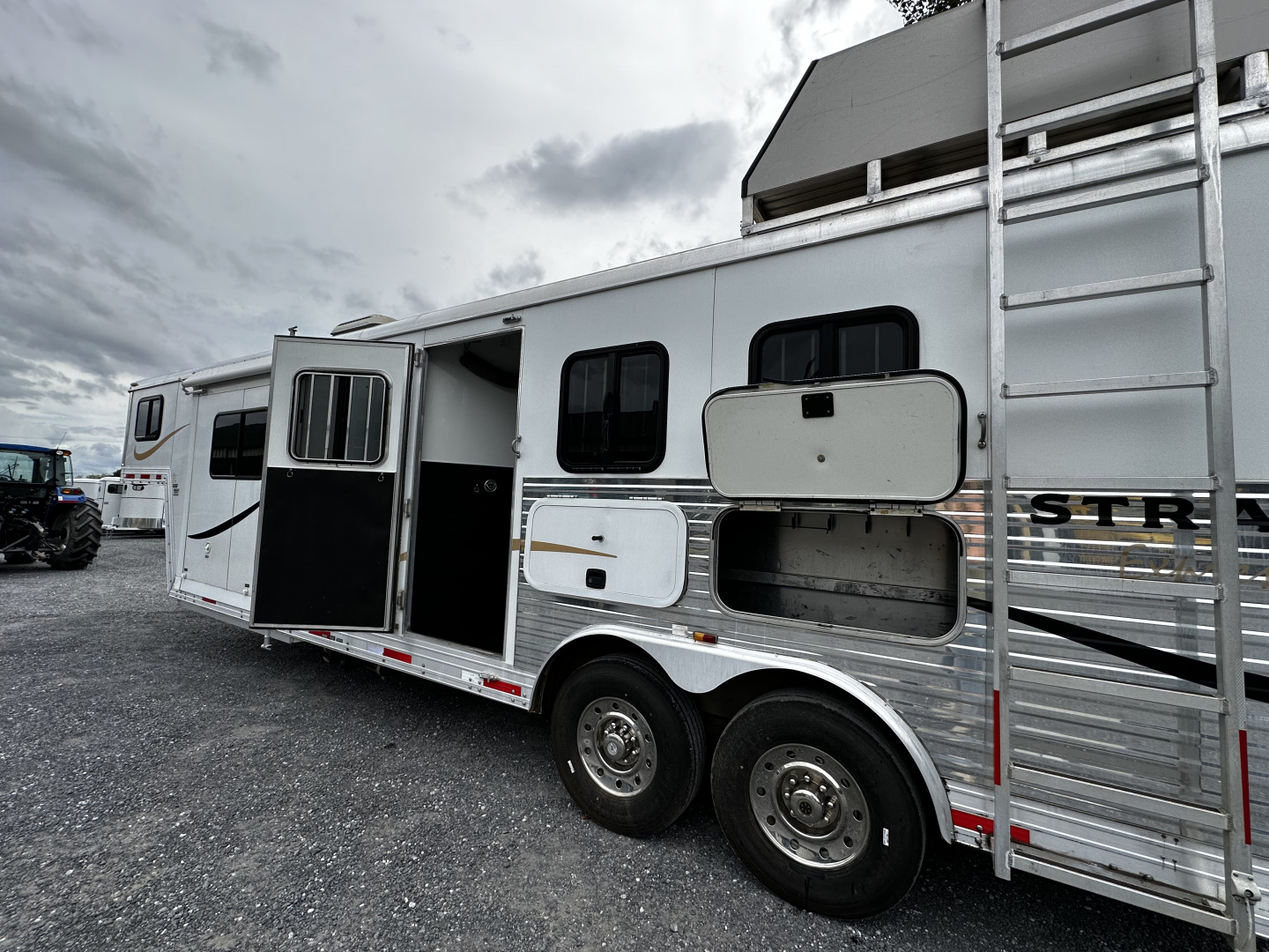 Used 2011 Bison Trailers 3H LQ W/ Slide Horse Trailer