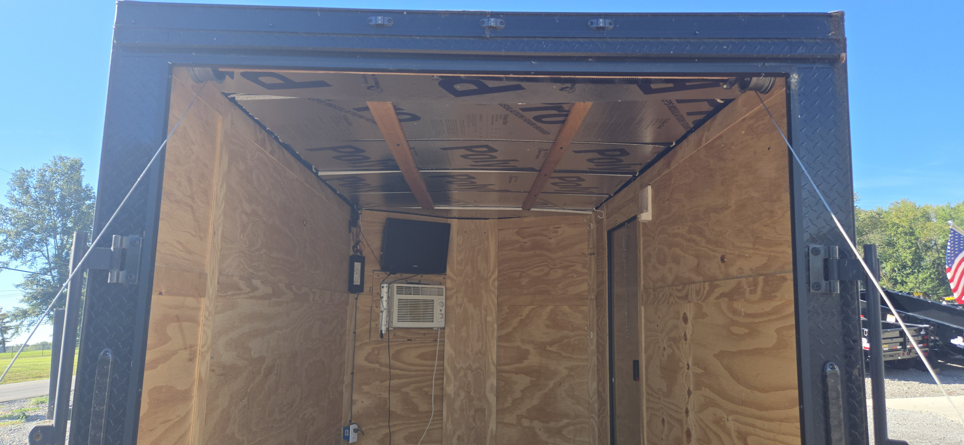 Used Repo 2024 Luxe MGF 6x10SA Enclosed Trailer