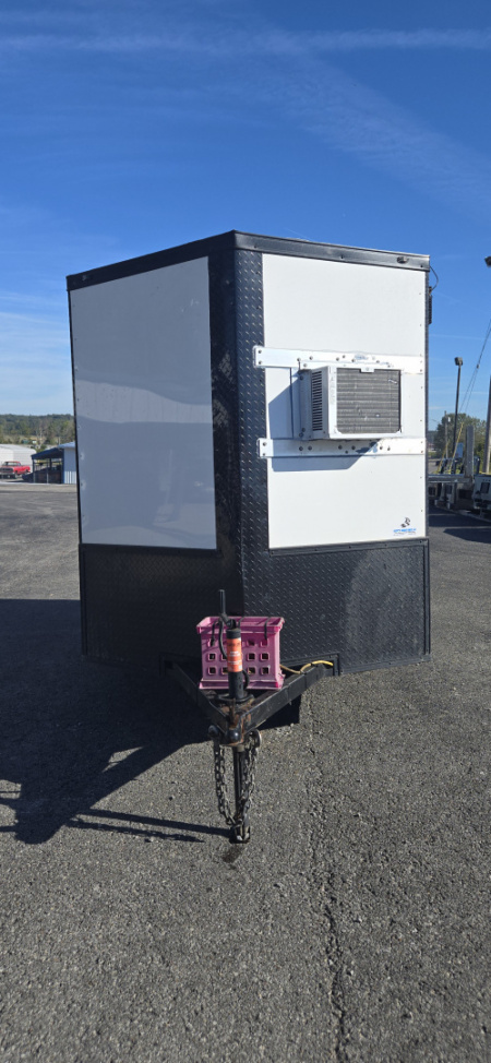 Used Repo 2024 Luxe MGF 6x10SA Enclosed Trailer