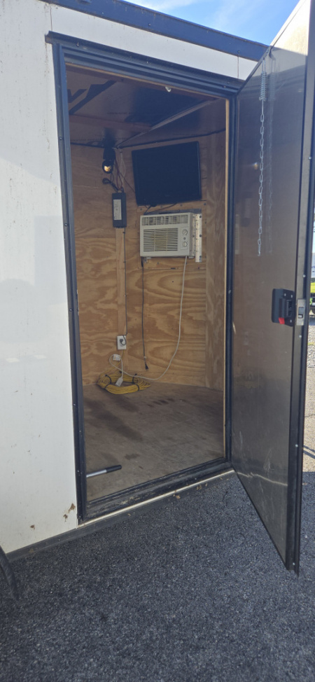 Used Repo 2024 Luxe MGF 6x10SA Enclosed Trailer