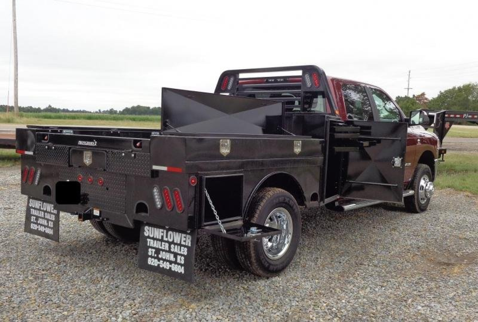 New 2025 Pronghorn 8800UT DRW Truck Bed