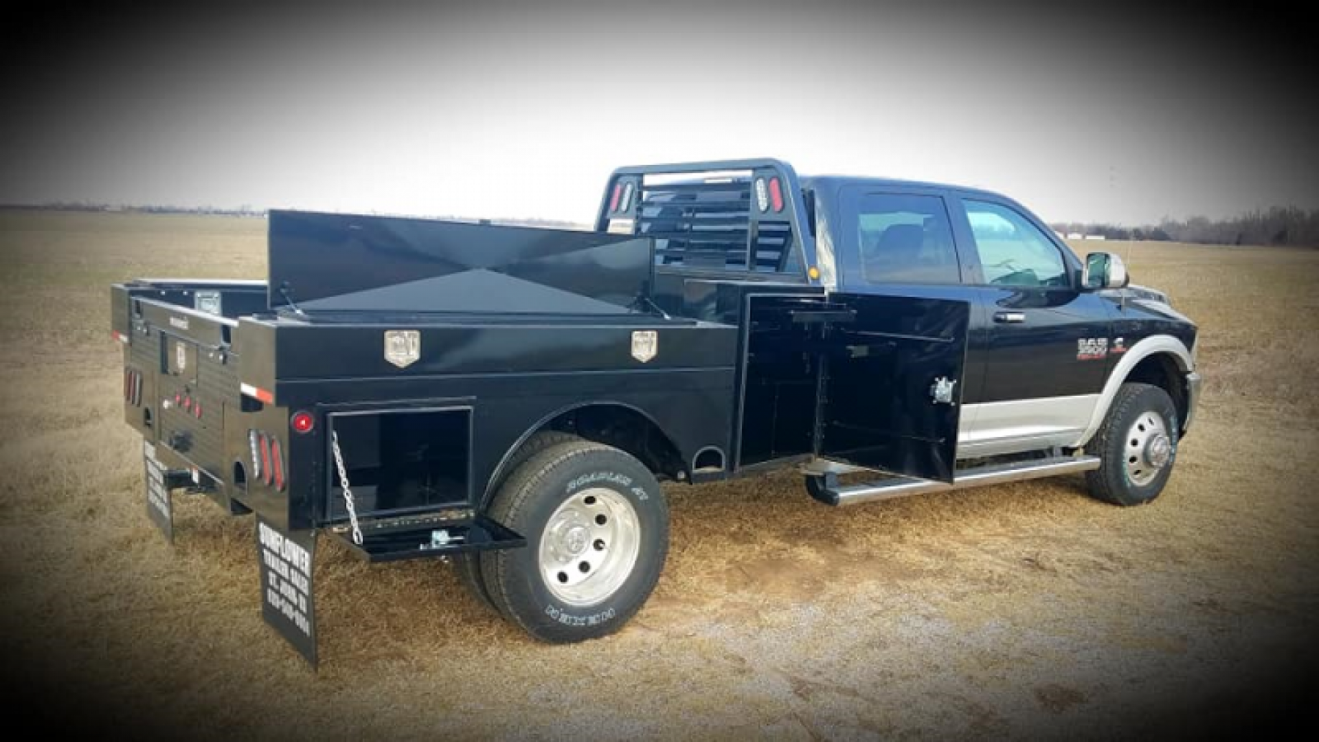New 2025 Pronghorn 8800UT DRW Truck Bed