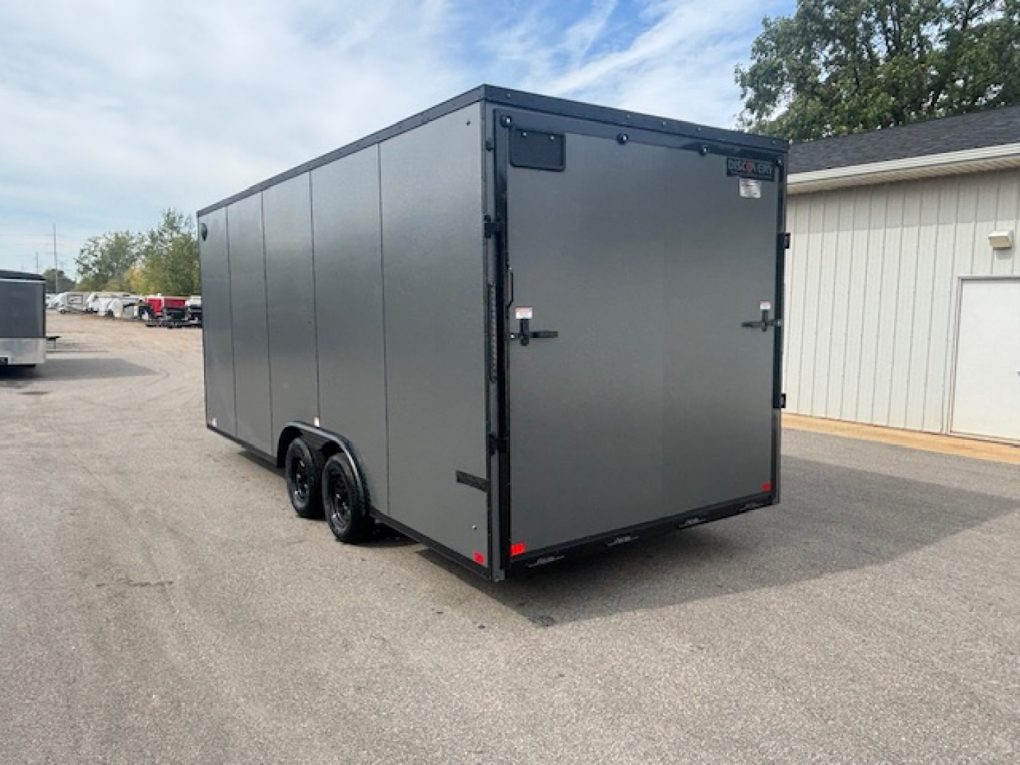 New 2026 Discovery Trailers 8.5x20 Enclosed Trailer/Car Hauler