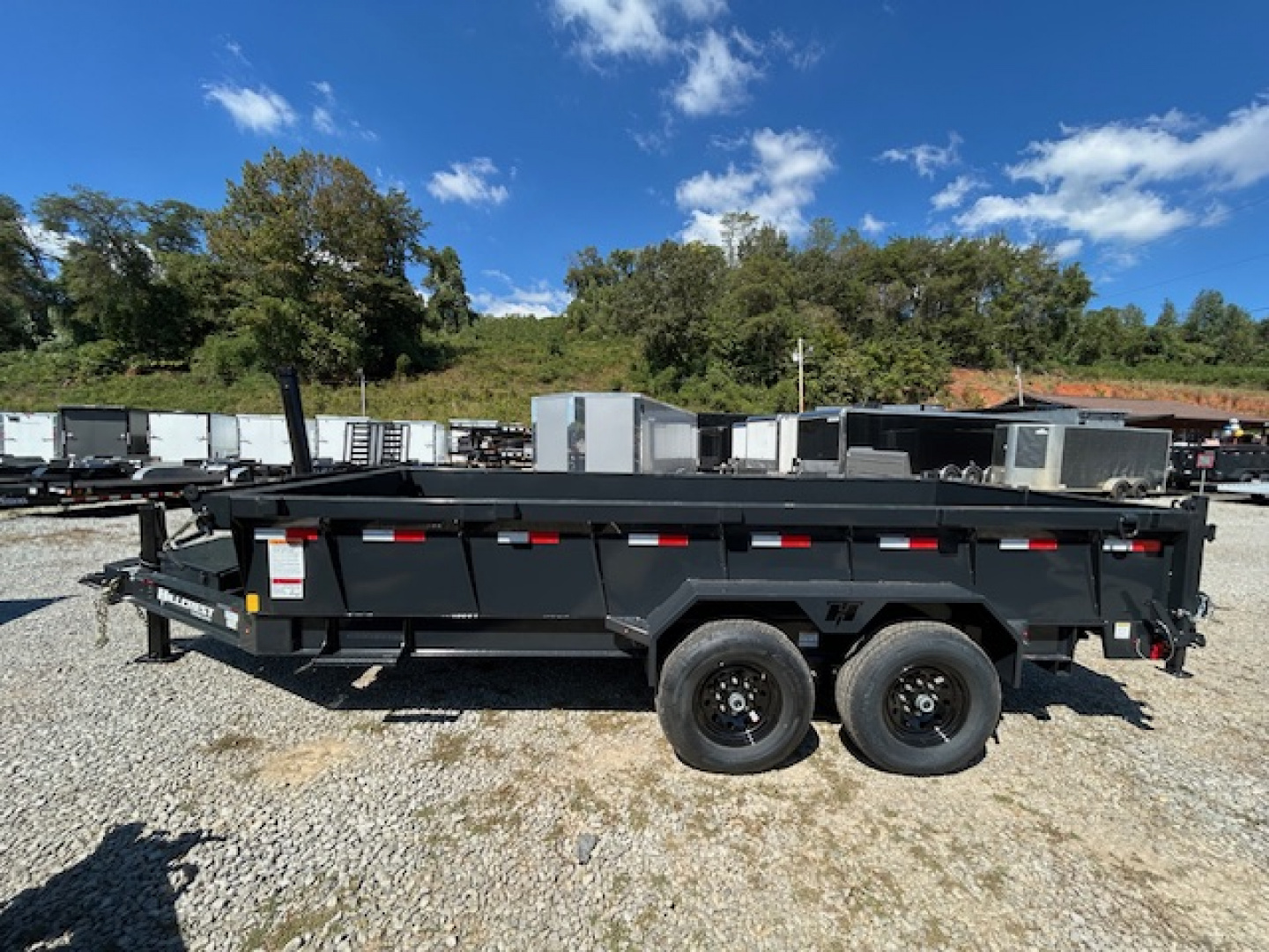New 2026 Hillcrest Trailers 7X16 14K HD tube ramps & hyd jack Dump Trailer