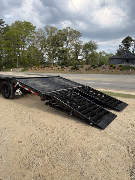 New 2026 Iron Bull FLP Series 102"x25' / 2-10,000# Electric Brake Axles / 16" Dual Wheels / 5' Rampage Ramps / Deckover Trailer / Dual 12k set back jacks
