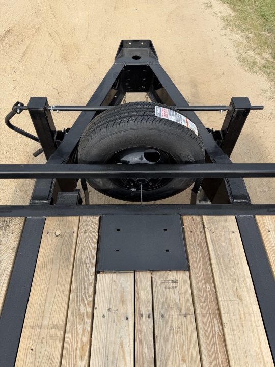 New 2026 Iron Bull FLP Series 102"x25' / 2-10,000# Electric Brake Axles / 16" Dual Wheels / 5' Rampage Ramps / Deckover Trailer / Dual 12k set back jacks