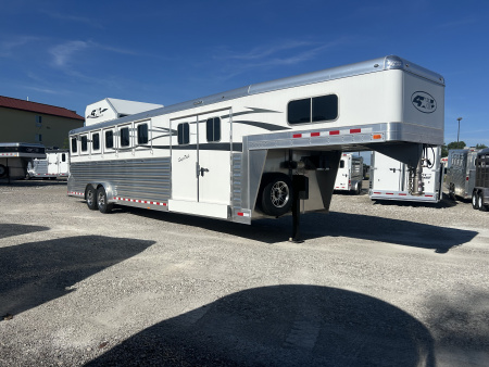 New 2025 4-Star Trailers 6 Horse Slant Load Super Tack Horse Trailer