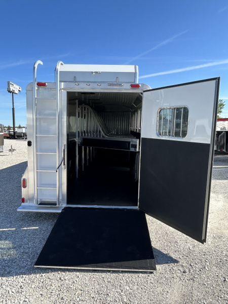 New 2025 4-Star Trailers 6 Horse Slant Load Super Tack Horse Trailer
