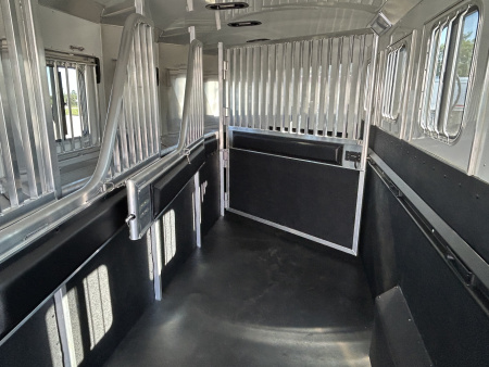 New 2025 4-Star Trailers 6 Horse Slant Load Super Tack Horse Trailer