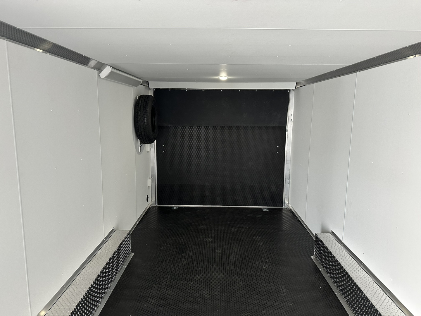 New 2026 ALCOM EZ HAULER EZEC8524 Car / Racing Trailer