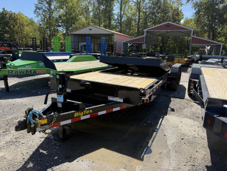 New 2026 Big Tex Trailers 16TL-22 Equipment Trailer
