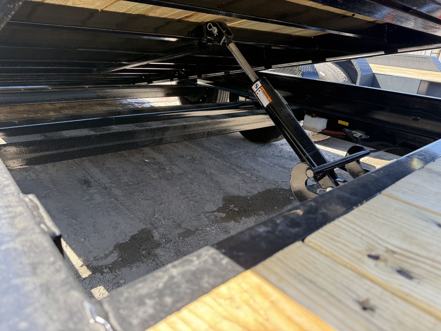 New 2026 Big Tex Trailers 16TL-22 Equipment Trailer