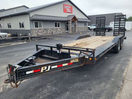 Used 2020 PJ Trailers H7 222 82x22 Equipment Trailer