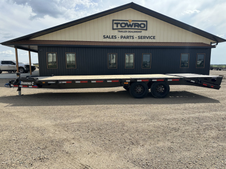 New 2026 Diamond C Trailers DEC210 Deckover Trailer