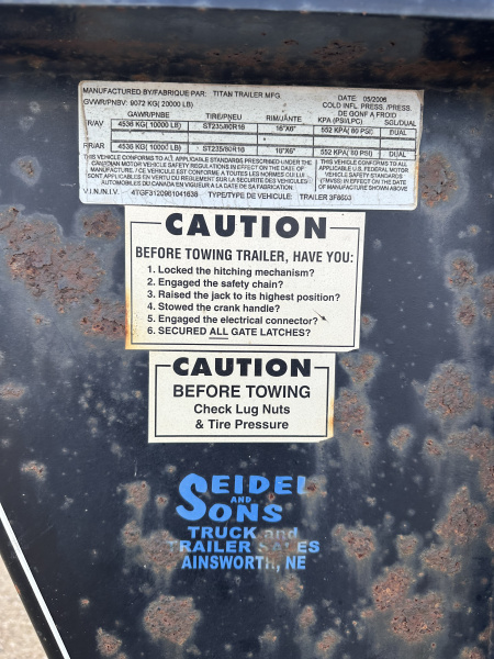 Used 2006 Titan Trailer GN32 Flatbed Trailer