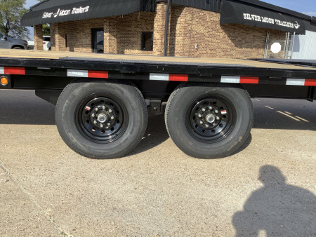 New 2026 Big Tex Trailers 14GN 25+5 (15.9K) Gooseneck Flatbed Trailer