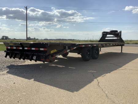 New 2026 Big Tex Trailers 14GN 25+5 (15.9K) Gooseneck Flatbed Trailer