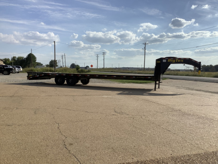 New 2026 Big Tex Trailers 14GN 25+5 (15.9K) Gooseneck Flatbed Trailer