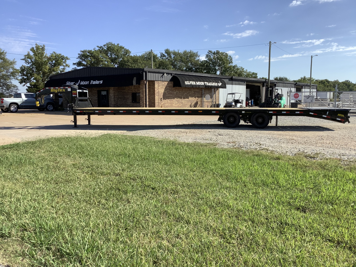 New 2026 Big Tex 25GN (25.9K) 35+5 Gooseneck Flatbed Trailer