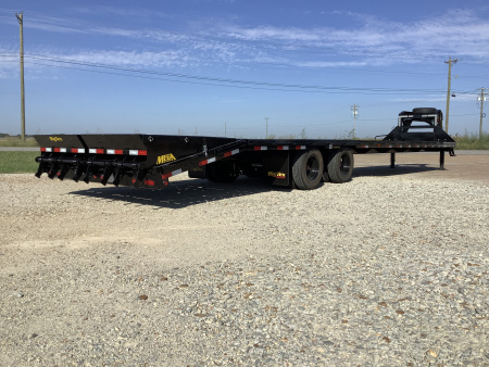New 2026 Big Tex 25GN (25.9K) 35+5 Gooseneck Flatbed Trailer