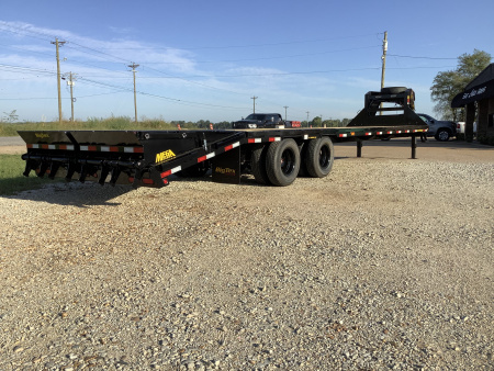 New 2026 Big Tex 22GN 30+5 (23.9K) Gooseneck Flatbed