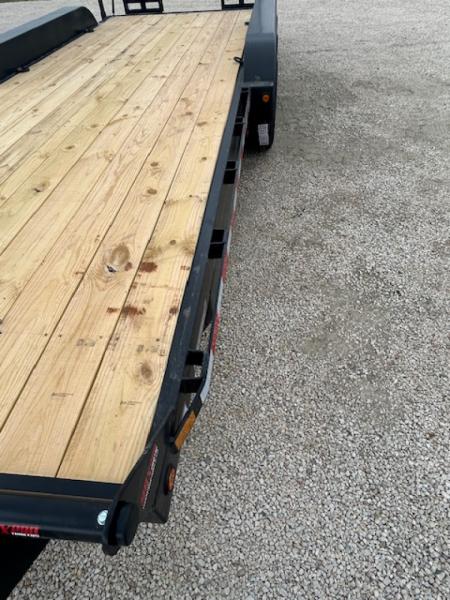 New 2027 Canada Trailers 22 ft triple axle Equipment Trailer