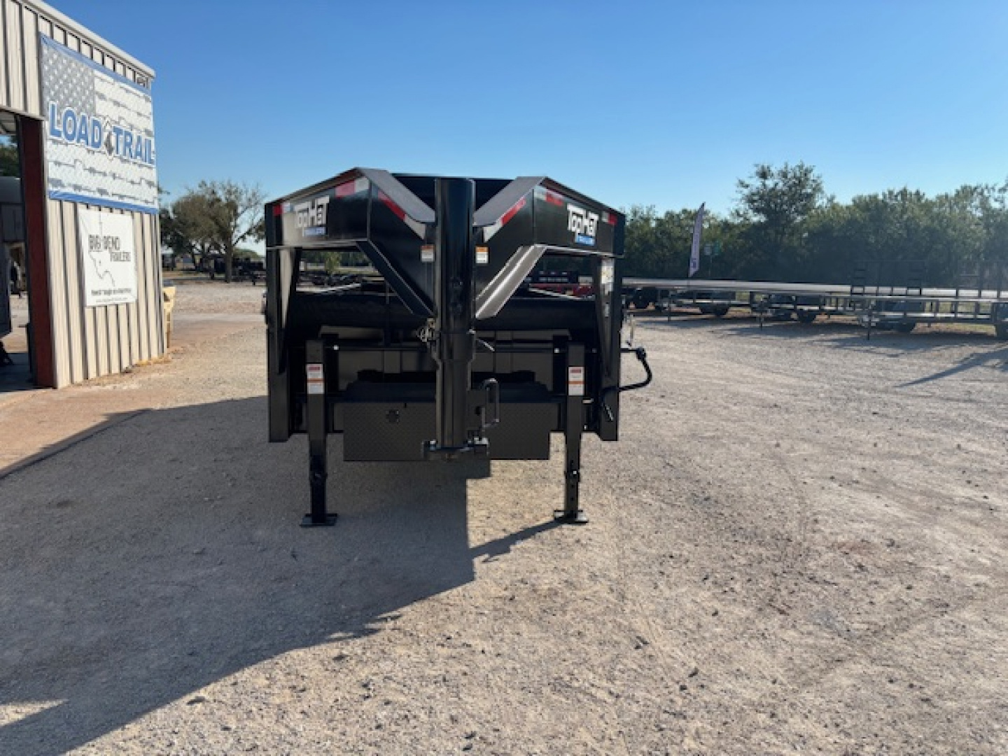 New 2026 Top Hat DX 16' x 83" Gooseneck Dump Trailer