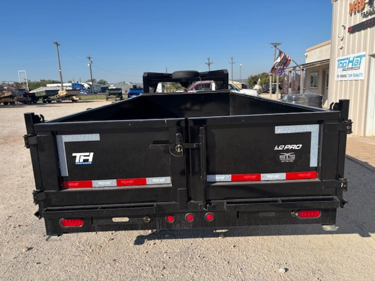 New 2026 Top Hat DX 16' x 83" Gooseneck Dump Trailer