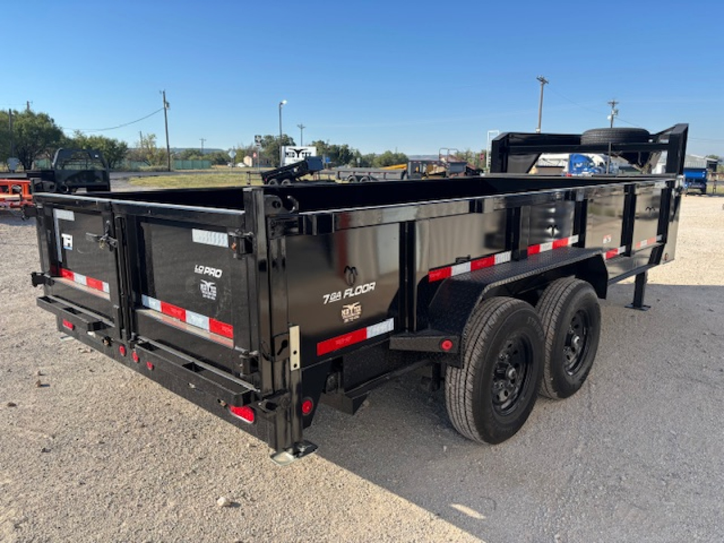 New 2026 Top Hat DX 16' x 83" Gooseneck Dump Trailer