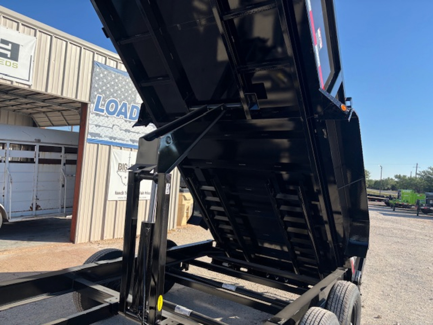 New 2026 Top Hat DX 16' x 83" Gooseneck Dump Trailer